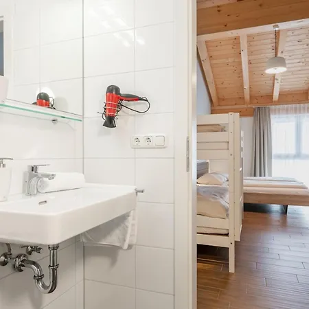 Apartment Emma 3 *